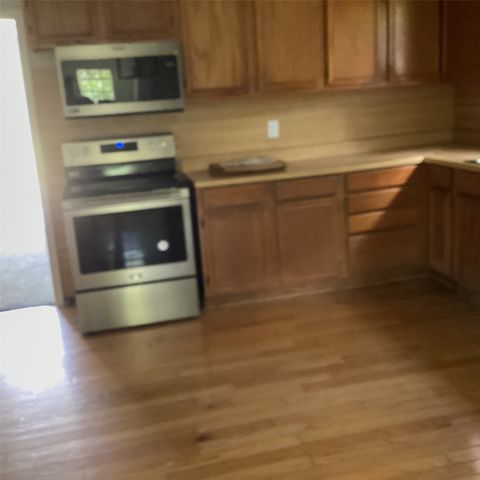 1506 S Travis Street, Denison, TX 75021