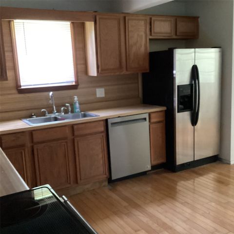 1506 S Travis Street, Denison, TX 75021