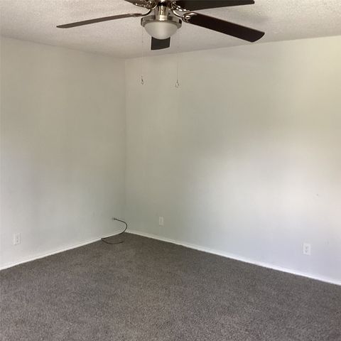 1506 S Travis Street, Denison, TX 75021