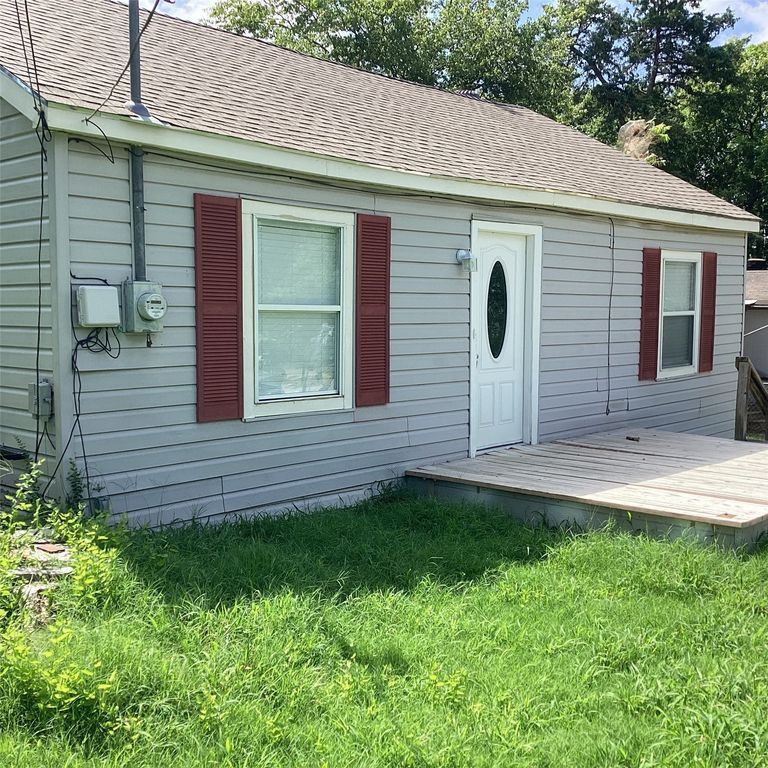 1506 S Travis Street, Denison, TX 75021