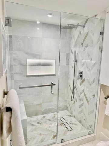 199 Ocean Lane Drive 311, Key Biscayne, FL 33149