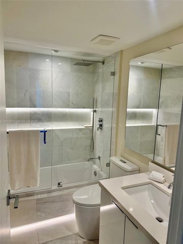 199 Ocean Lane Drive 311, Key Biscayne, FL 33149