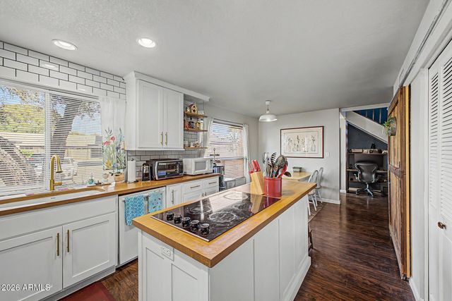 17611 N 45TH Avenue, Glendale, AZ 85308