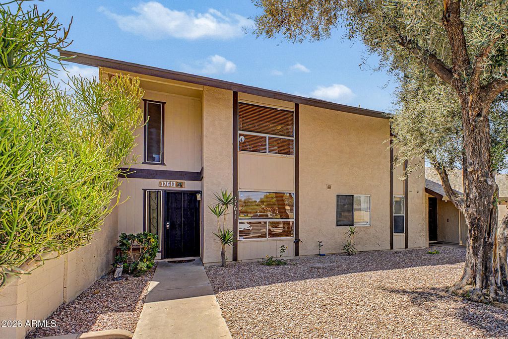 17611 N 45TH Avenue, Glendale, AZ 85308