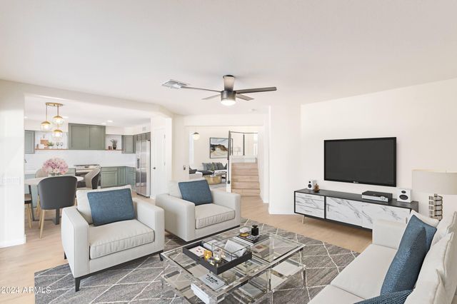 1018 W Kings Avenue, Phoenix, AZ 85023