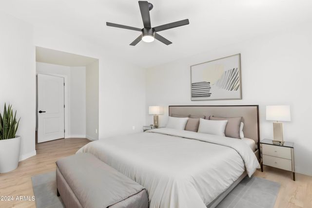 1018 W Kings Avenue, Phoenix, AZ 85023