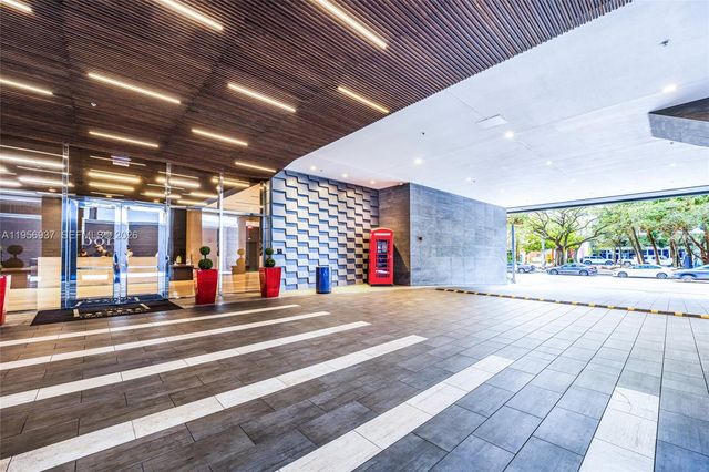 1080 Brickell Ave 2708, Miami, FL 33131