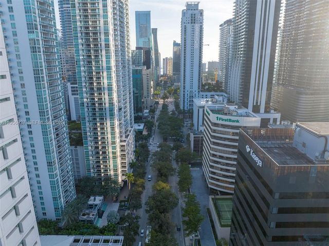 1080 Brickell Ave 2708, Miami, FL 33131