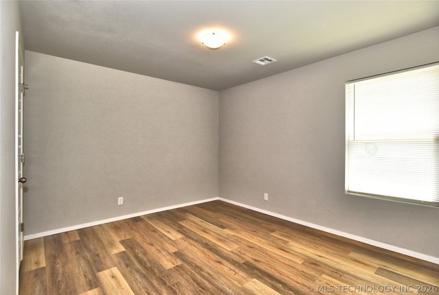 13916 S Quincy Street, Glenpool, OK 74033