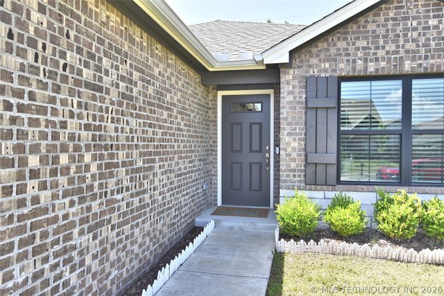 13916 S Quincy Street, Glenpool, OK 74033