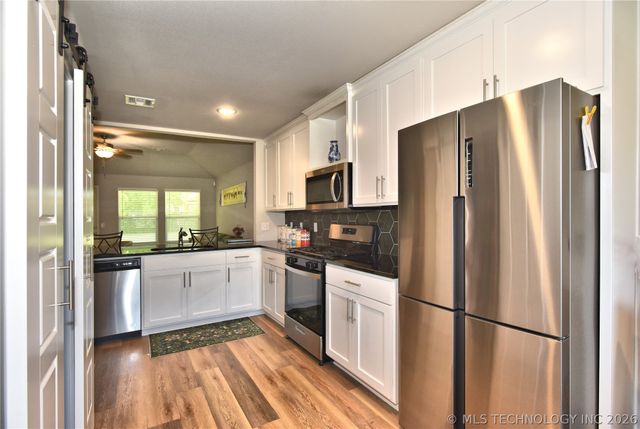 13916 S Quincy Street, Glenpool, OK 74033