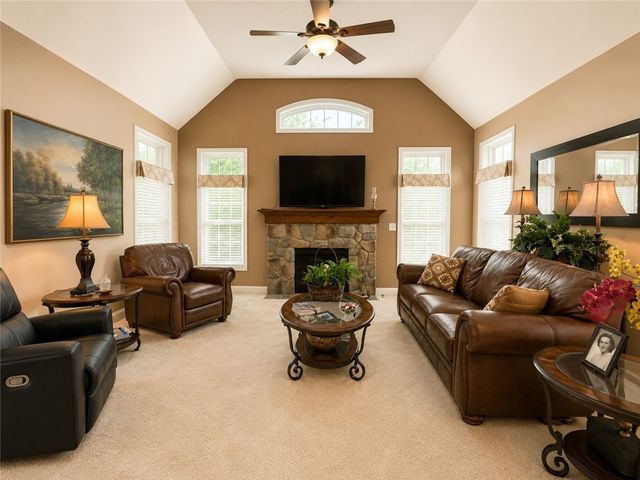 1436 Grand Meadows Way, Webster, NY 14580