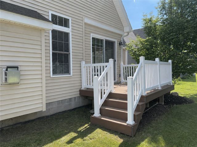 1436 Grand Meadows Way, Webster, NY 14580