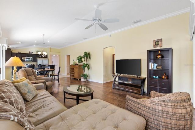 3025 BARTOW LANE, The Villages, FL 32163