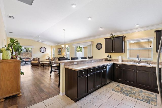 3025 BARTOW LANE, The Villages, FL 32163