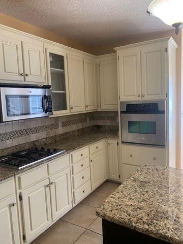 7031 COATSWORTH Drive, Stockbridge, GA 30281