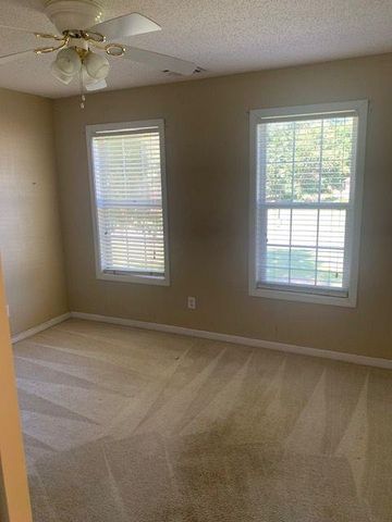 7031 COATSWORTH Drive, Stockbridge, GA 30281