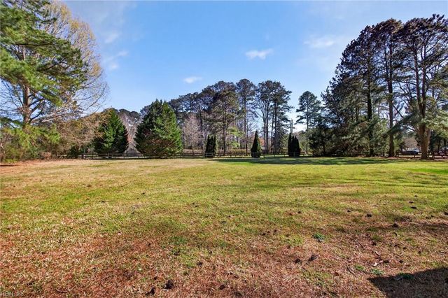 1105 Waters RD, Chesapeake, VA 23322