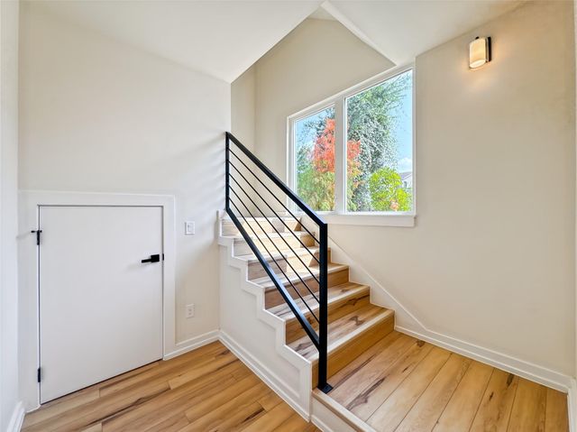 2309 Montopolis DR 8, Austin, TX 78741