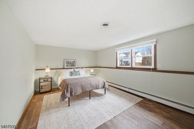 11 Deerfield Rd, Parsippany-troy Hills Twp., NJ 07054