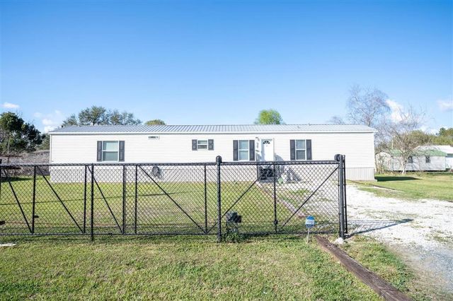 925 Lebleu Road, Lake Charles, LA 70607