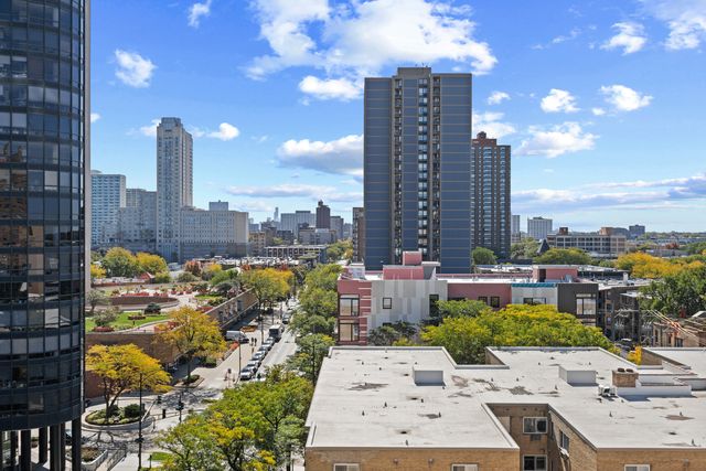 5430 N Sheridan Road 604, Chicago, IL 60640