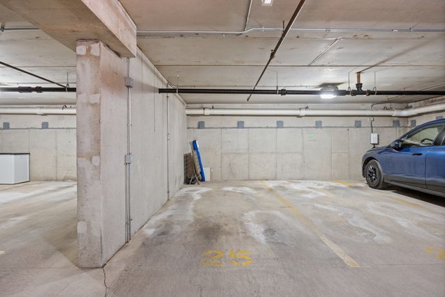 5430 N Sheridan Road 604, Chicago, IL 60640