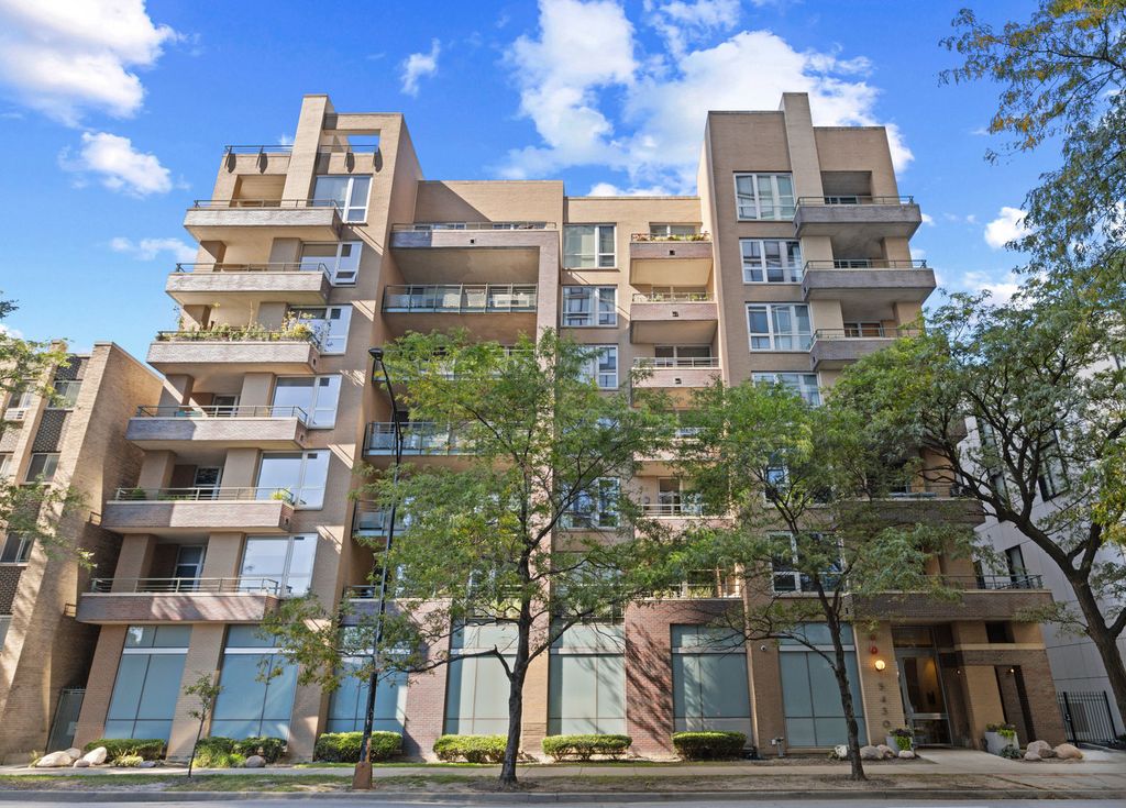 5430 N Sheridan Road 604, Chicago, IL 60640