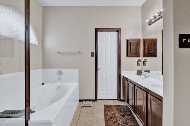 4621 Heron Pond Lane, Denton, TX 76208