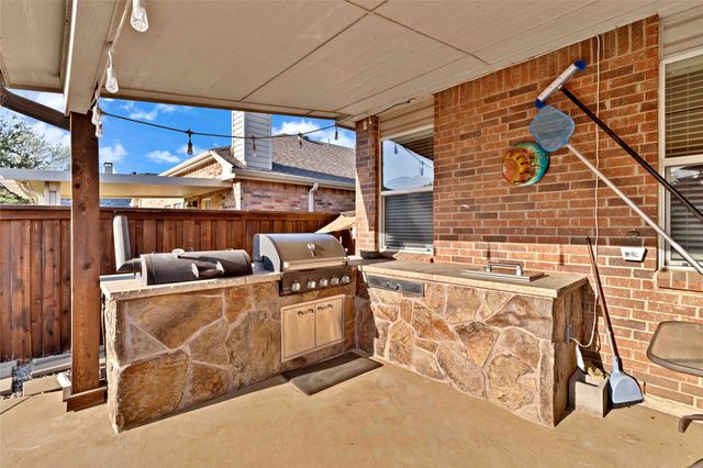 4621 Heron Pond Lane, Denton, TX 76208