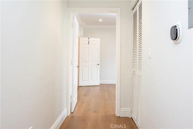 815 S Harvard Boulevard 201, Los Angeles, CA 90005