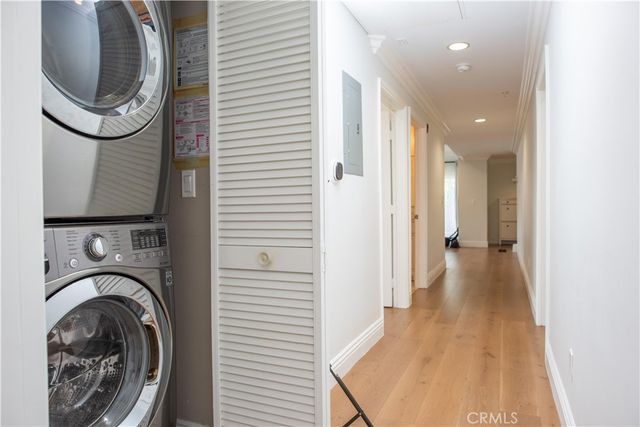 815 S Harvard Boulevard 201, Los Angeles, CA 90005