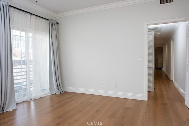 815 S Harvard Boulevard 201, Los Angeles, CA 90005