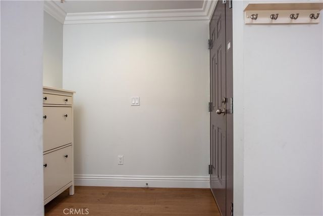 815 S Harvard Boulevard 201, Los Angeles, CA 90005