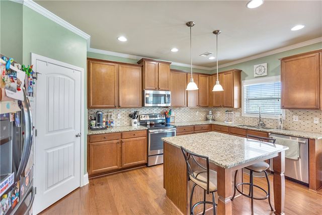 1009 Hillcrest Court, Anderson, SC 29621