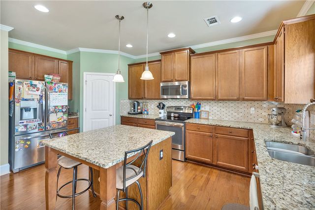 1009 Hillcrest Court, Anderson, SC 29621