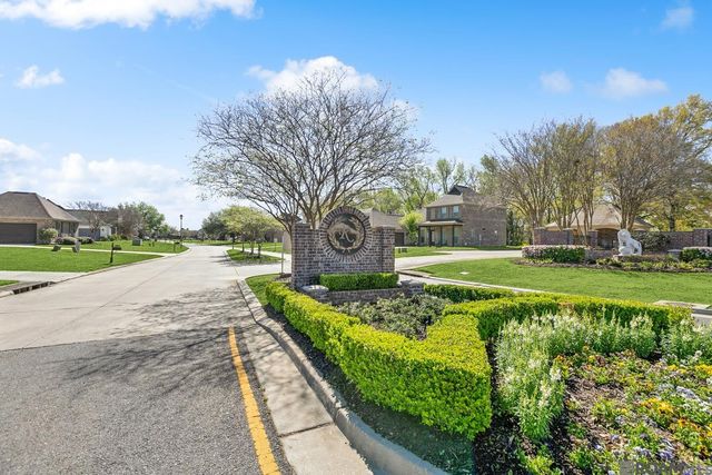 15254 Positano Ct, Prairieville, LA 70769