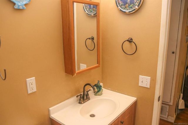580 Kit, Hemet, CA 92543
