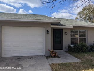 152 E Towne Place, Titusville, FL 32796