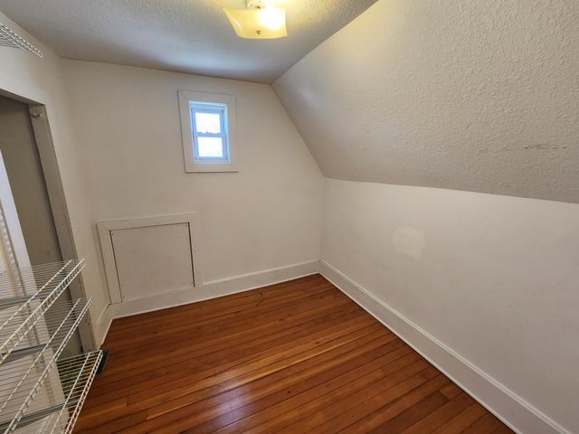 1925 Elliot Avenue, Minneapolis, MN 55404