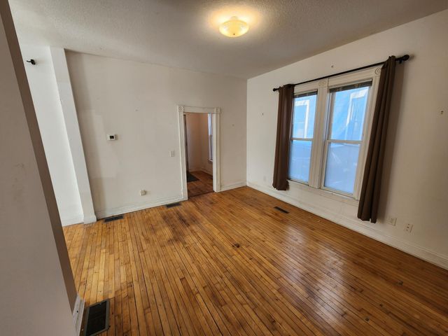 1925 Elliot Avenue, Minneapolis, MN 55404