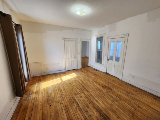 1925 Elliot Avenue, Minneapolis, MN 55404