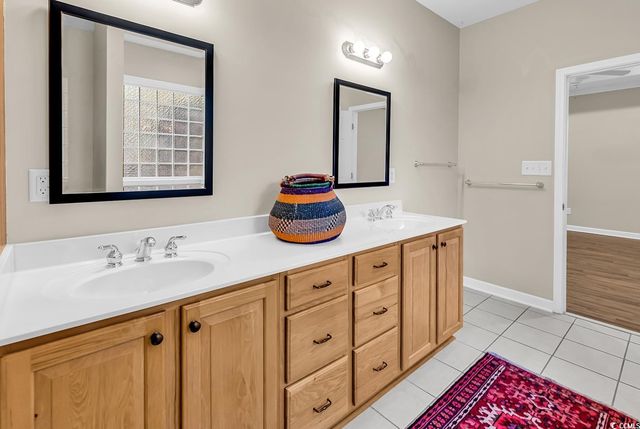 40 Millbranch Ln., Pawleys Island, SC 29585