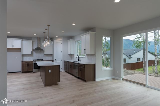 8887 Sasquatch Circle, Eagle River, AK 99577