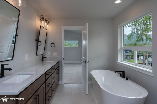 8887 Sasquatch Circle, Eagle River, AK 99577