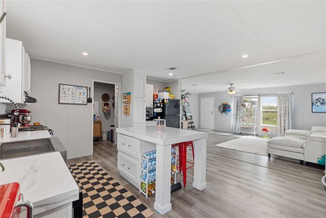 496 County Road 198, Brownwood, TX 76801