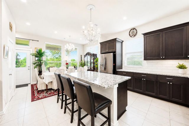 10255 Bayou Oaks Drive, Conroe, TX 77385