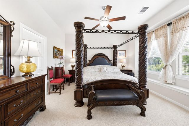 10255 Bayou Oaks Drive, Conroe, TX 77385