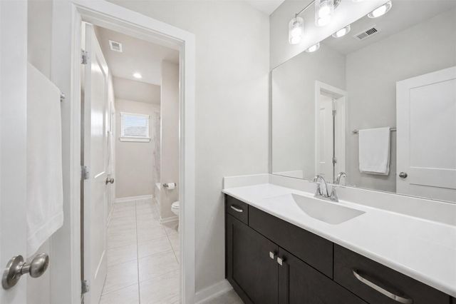10255 Bayou Oaks Drive, Conroe, TX 77385