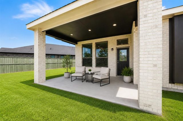 10255 Bayou Oaks Drive, Conroe, TX 77385